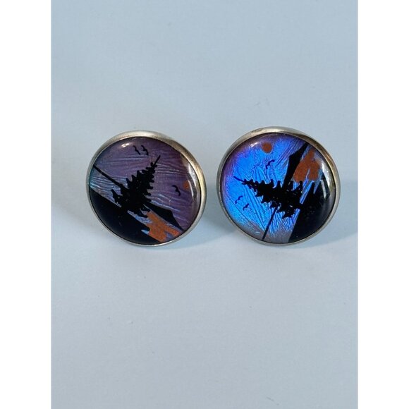 Vintage Japanese Butterfly Wing Screw On Earrings With Silhouette Design - Picture 4 of 7
